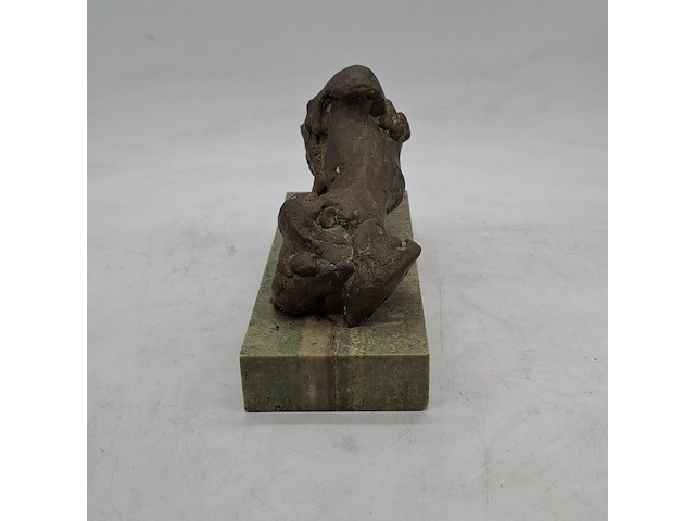 Beeldje, g. zijlstra, tempel hondje - afbeelding 2 van  7