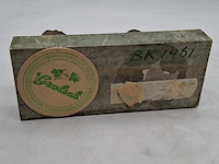 Beeldje, g. zijlstra, tempel hondje - afbeelding 6 van  7