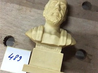 Beeldje - afbeelding 1 van  2