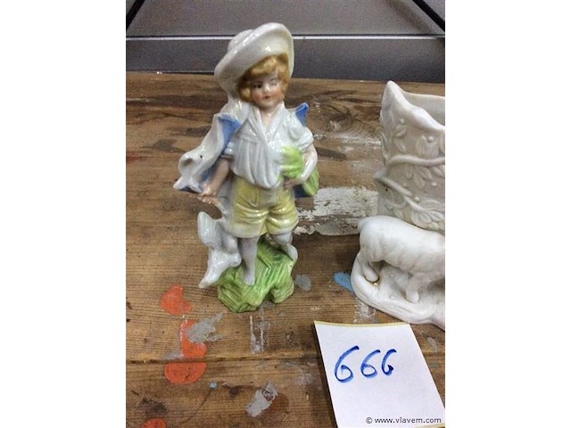 Beeldjes biscuit 2stuks - afbeelding 3 van  3