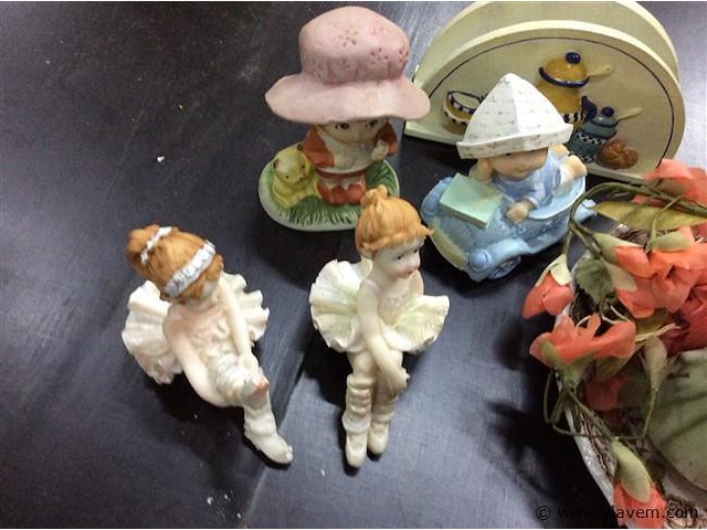 Beeldjes lot - afbeelding 2 van  3