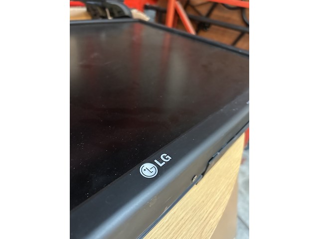 Beeldscherm met ingebouwde computer lg, flatron m4210n-b10 - afbeelding 3 van  6