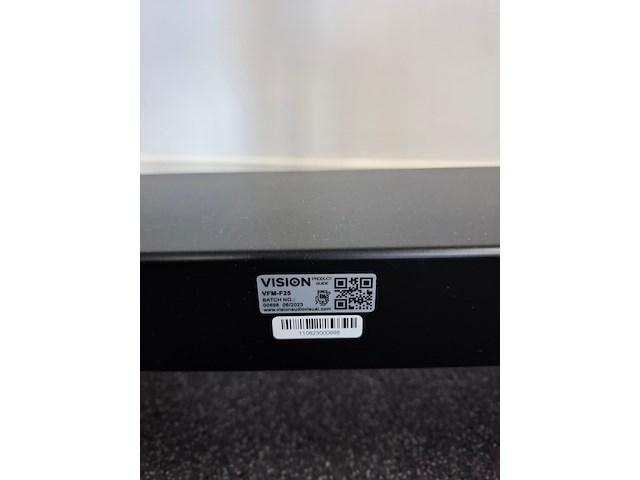 Beeldscherm op onderstel benq, re7503, bouwjaar 2023 - afbeelding 2 van  4