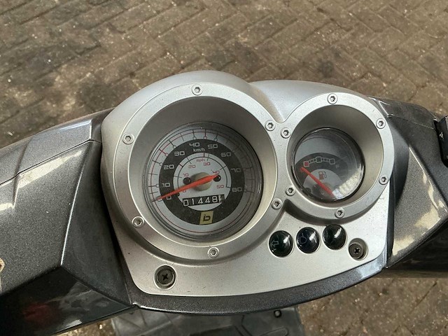 Beeline veloce 25-kmh scooter - afbeelding 2 van  14