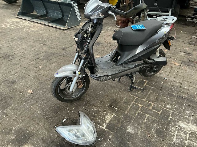 Beeline veloce 25-kmh scooter - afbeelding 1 van  14