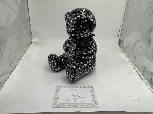 Beer sculptuur - afbeelding 5 van  12