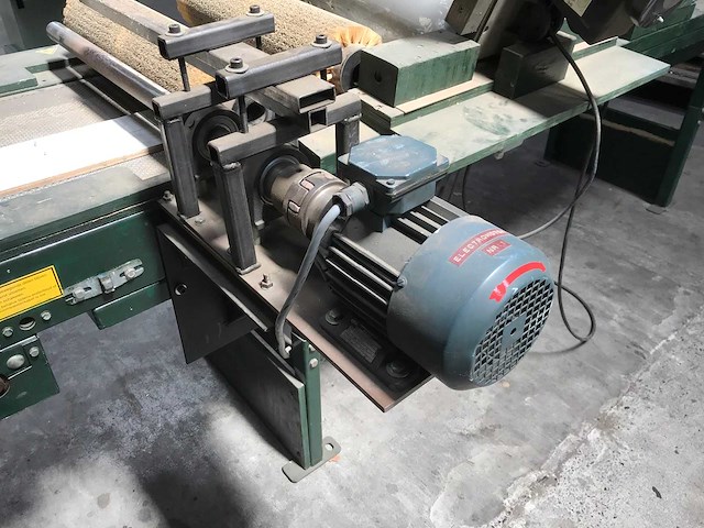 Beerepoot be borstelmachine - afbeelding 9 van  17