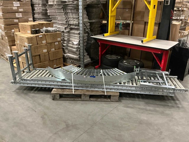 Beerepoot rollenbaan totale lengte 770cm - afbeelding 1 van  4