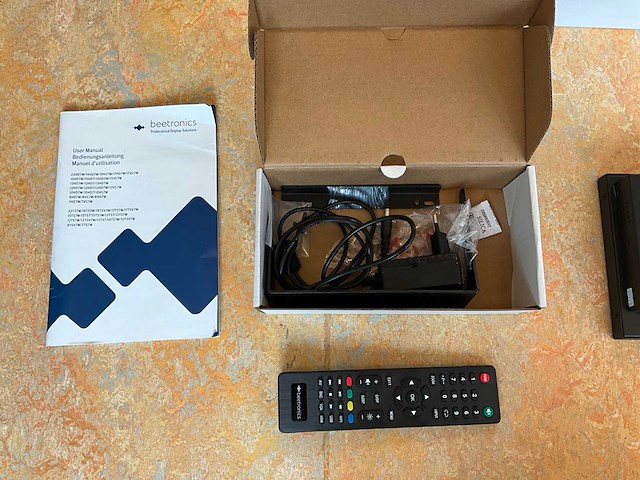 Beetronics 7vg7m touchscreen monitor - afbeelding 5 van  5