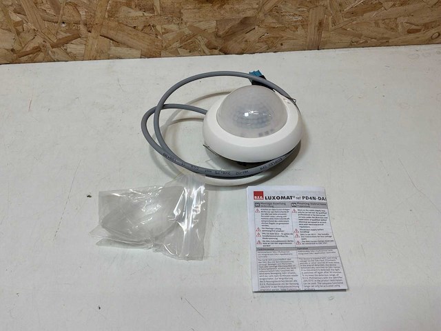 B.e.g. luxomat sb04dalisys.001b aanwezigheidssensor (4x) - afbeelding 1 van  6