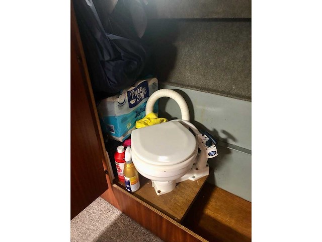 Bege - 800s - motorjacht - afbeelding 13 van  20