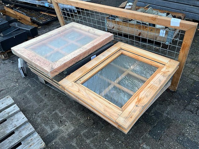 Beglaasd raamkozijn (9x) - afbeelding 1 van  5