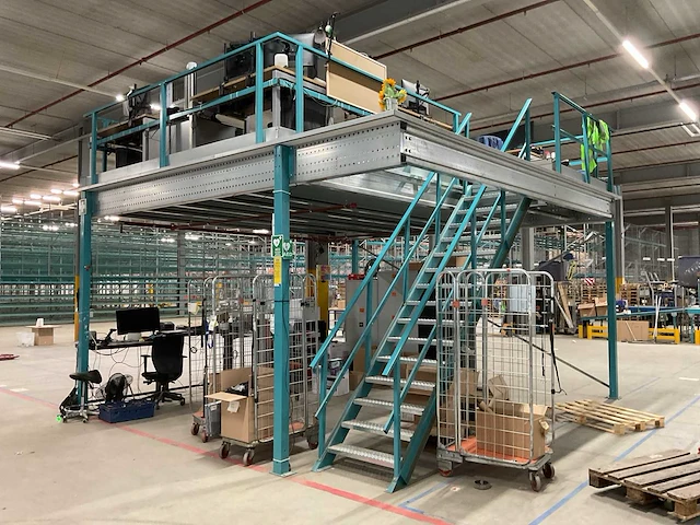 Begra - bt 580x500cm - mezzanine floors - afbeelding 1 van  12