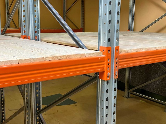 Begra - pallet racking 2024 - afbeelding 17 van  24