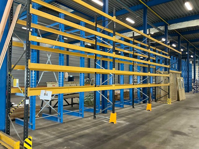 Begra - palletstelling - afbeelding 1 van  4