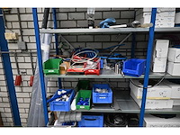 Begra 2 secties legbordstelling met volledige inhoud met (festo) onderdelen - afbeelding 2 van  11