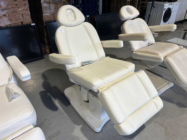 Behandelstoel - afbeelding 1 van  6