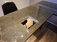 Behandeltafel voor o.a. manicure - afbeelding 3 van  4