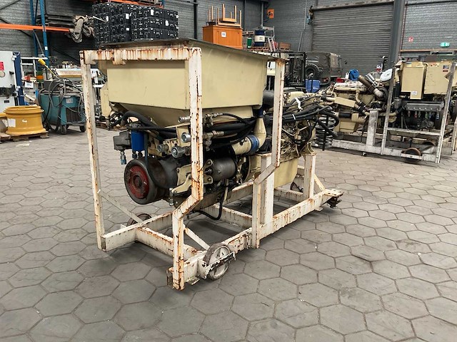 Behr transmissie testbank - afbeelding 7 van  13