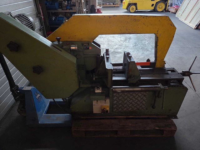 Behringer - 1985 - ks400hy - beugelzaagmachine - afbeelding 3 van  24
