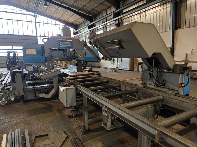 Behringer - 2002 - hbp 420/723g - cnc-bandzaagmachine - afbeelding 10 van  25