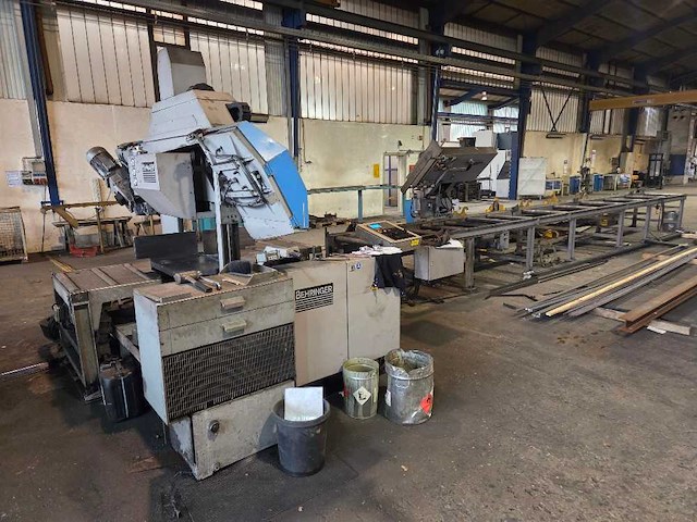 Behringer - 2002 - hbp 420/723g - cnc-bandzaagmachine - afbeelding 20 van  25
