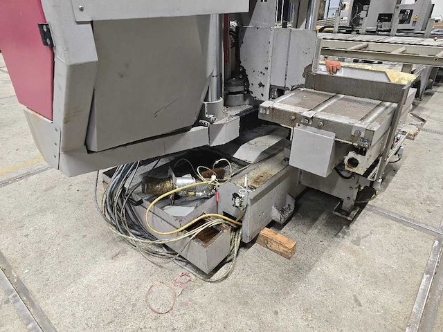 Behringer - 2006 - hbp 510 / 723 ga - cnc-bandzaagmachine - afbeelding 3 van  16