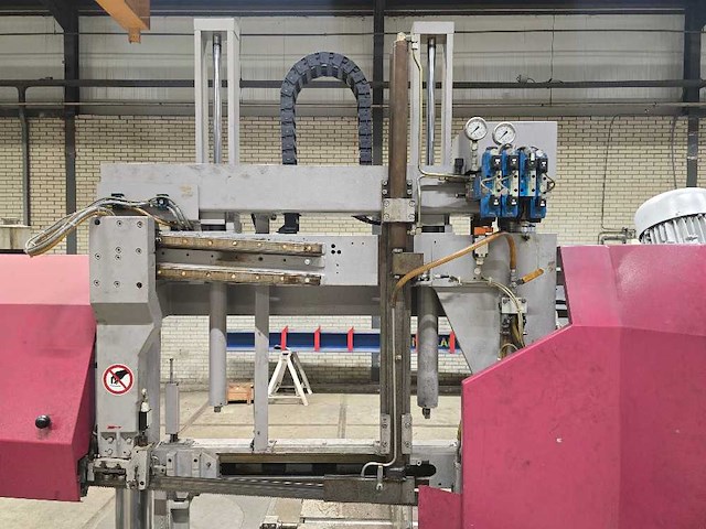 Behringer - 2006 - hbp 510 / 723 ga - cnc-bandzaagmachine - afbeelding 16 van  16