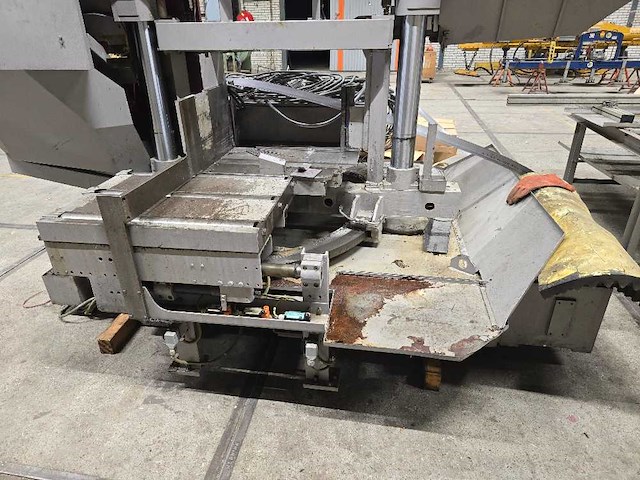 Behringer - 2006 - hbp 510 / 723 ga - cnc-bandzaagmachine - afbeelding 5 van  16