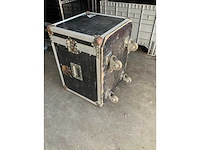 Behringer - flightcase - afbeelding 4 van  4