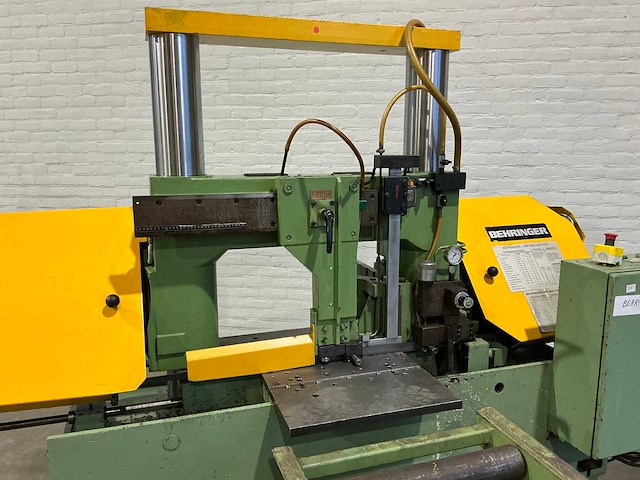 Behringer - hbp-340x500mm - metal vertical band sawing machine - 1984 - afbeelding 13 van  17