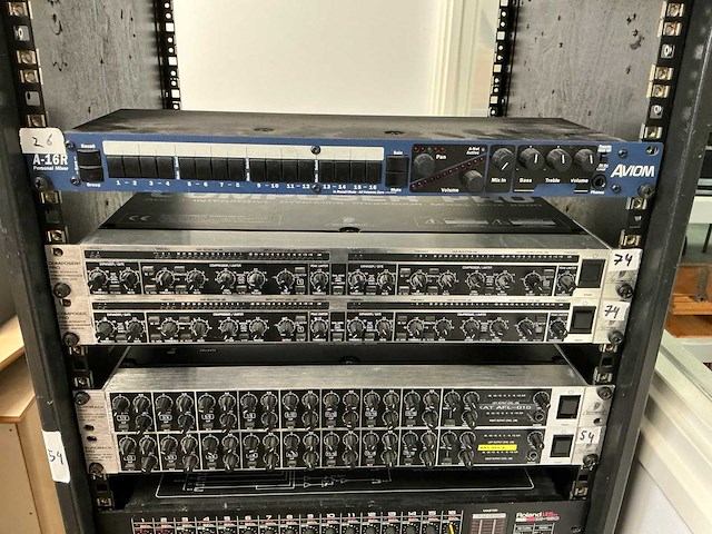 Behringer composer pro stereo processor (2x) - afbeelding 1 van  4