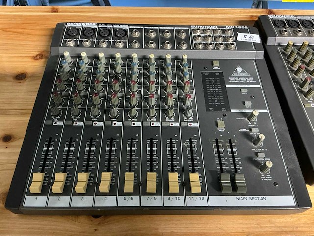 Behringer eurorack mx1602 analoge mengtafel (3x) - afbeelding 3 van  9