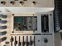 Behringer eurorack mx1804x digitale mengtafel - afbeelding 2 van  4