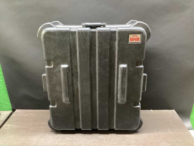 Behringer eurorack ub2442fx-pro analoge mengtafel - afbeelding 7 van  7