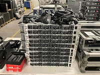 Behringer ha4700 versterker - afbeelding 1 van  6