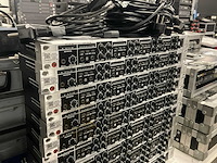 Behringer ha4700 versterker - afbeelding 3 van  6