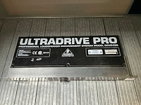 Behringer ultradrive 2496 speaker system controller - afbeelding 3 van  4