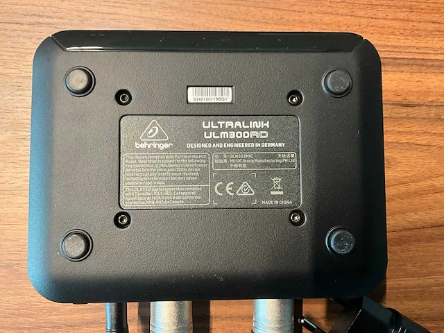 Behringer ultralink ulm302mic dubbel draadloos microfoonsysteem - afbeelding 5 van  6