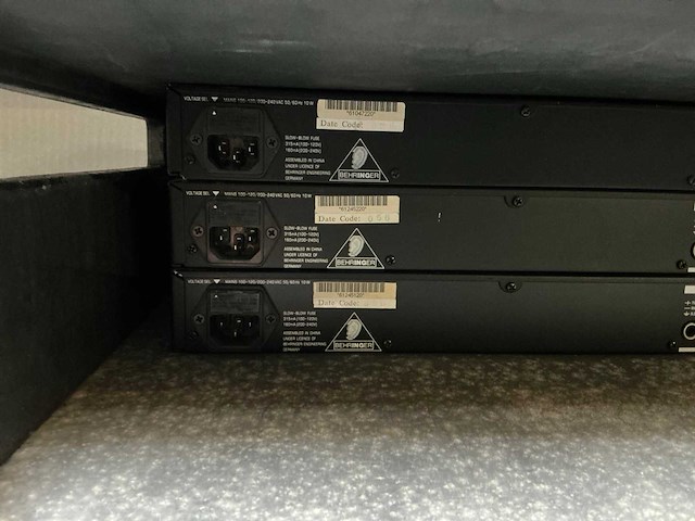 Behringer ultraq parametrische equalizer (3x) - afbeelding 5 van  5