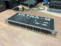Behringer ultraq parametrische equalizer - afbeelding 1 van  4