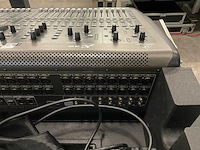 Behringer x32 digitale mengtafel - afbeelding 2 van  12