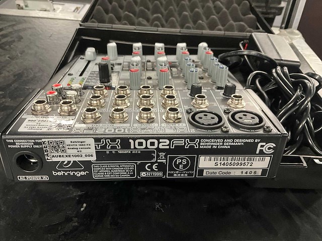 Behringer xenyx 1002 fx analoge mengtafel - afbeelding 5 van  7