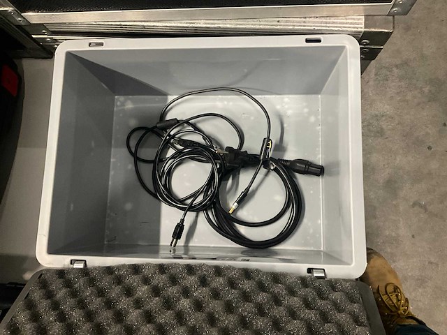 Behringer xenyx 1204 analoge mengtafel - afbeelding 7 van  7