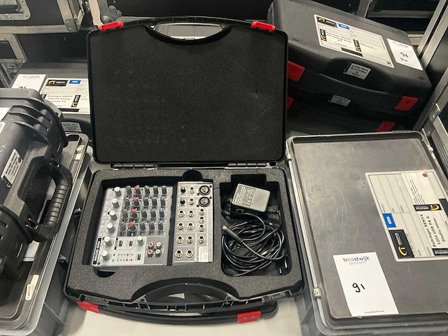 Behringer xenyx 802 analoge mixer (2x) - afbeelding 3 van  8