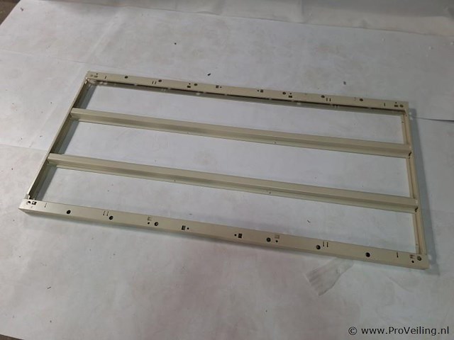 Behuizingsframe - afbeelding 1 van  3