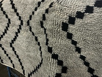 Beige vloerkleed - afbeelding 2 van  4