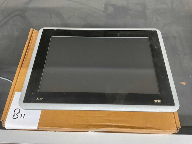 Beijer x2 pro industriële touchscreen - afbeelding 1 van  4