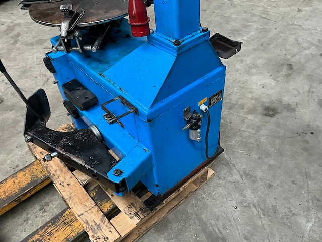 Beissbarth m42 banden de-en montageapparaat - afbeelding 7 van  8