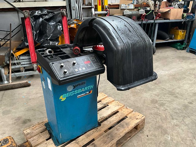 Beissbarth microtec 510 banden balanceerapparaat - afbeelding 1 van  5